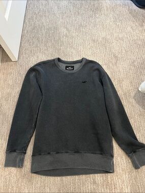 Hollister Men's Charcoal Black Crewneck Sweatshirt